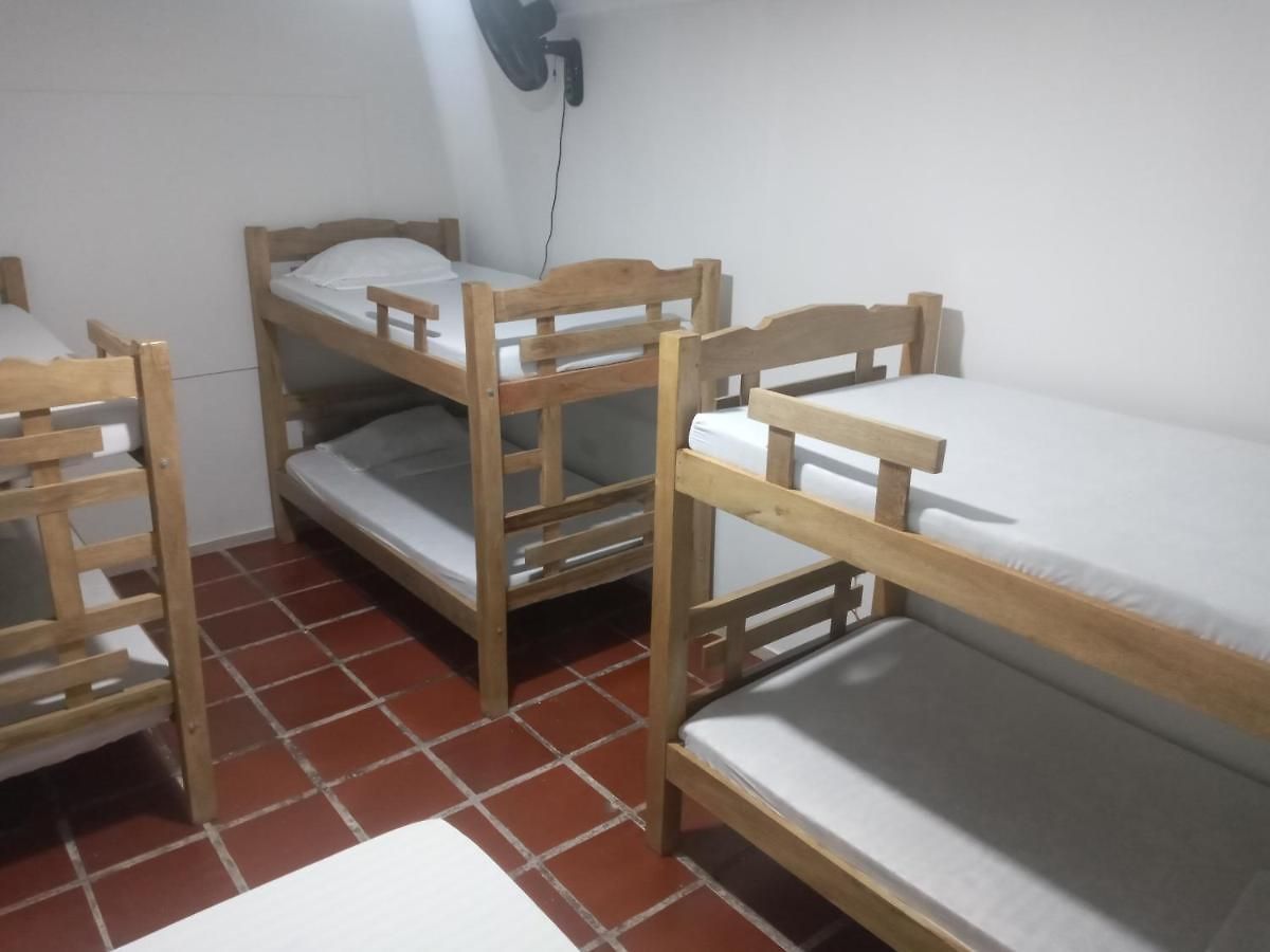 Hostal W Pensión *