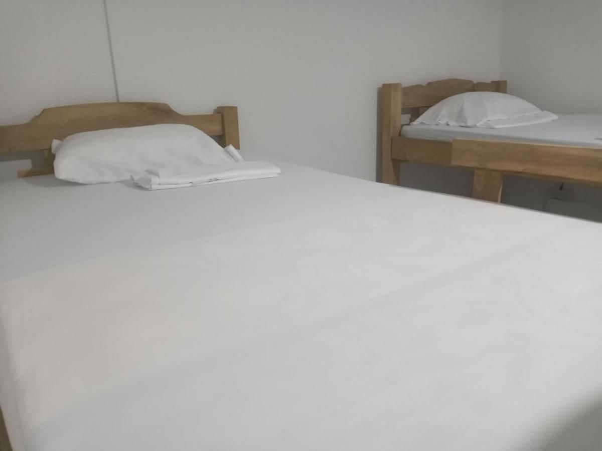 Hostal W Pensión *