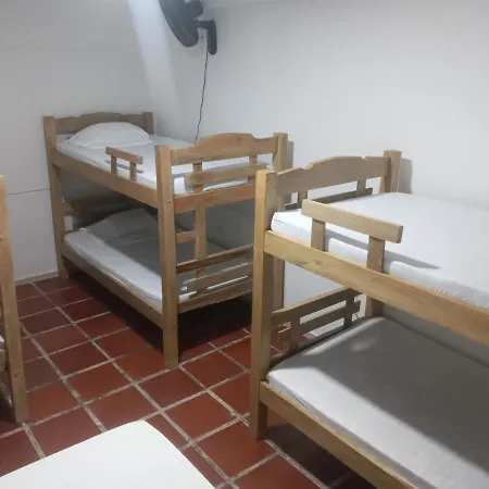 Hostal W Pensión *